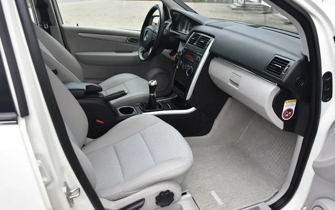 Mercedes-Benz Klasa B cena 22900 przebieg: 221000, rok produkcji 2009 z Żychlin małe 254